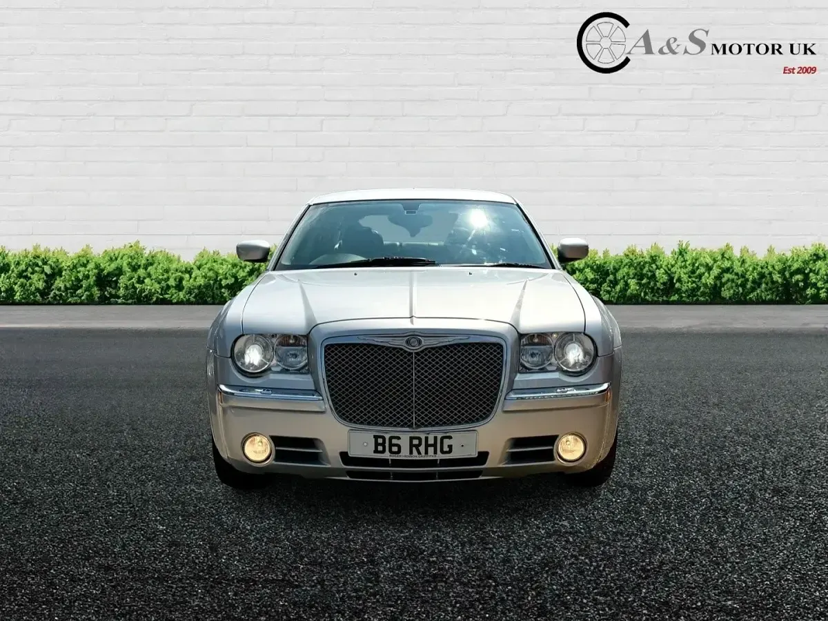 Used Chrysler 300C 2009 Silver Sedan