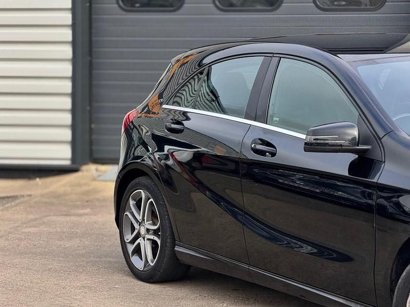 Used Mercedes A180 2015 Black Hatchback