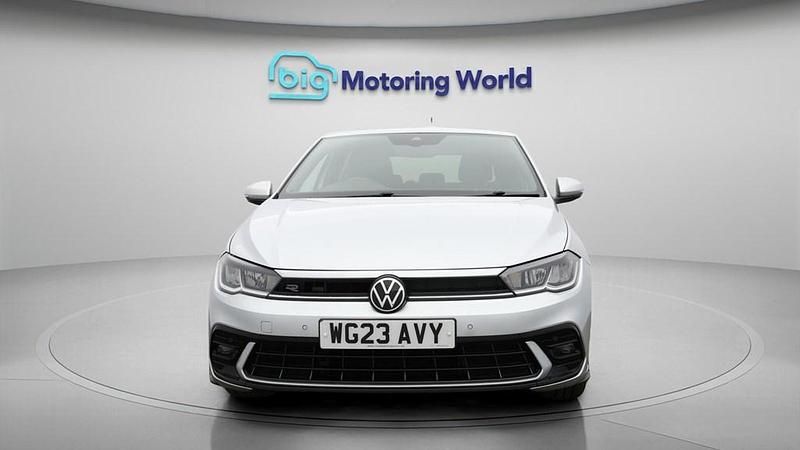 Used VW Polo R-line 95 HP (69 kW) 2023 Silver Hatchback