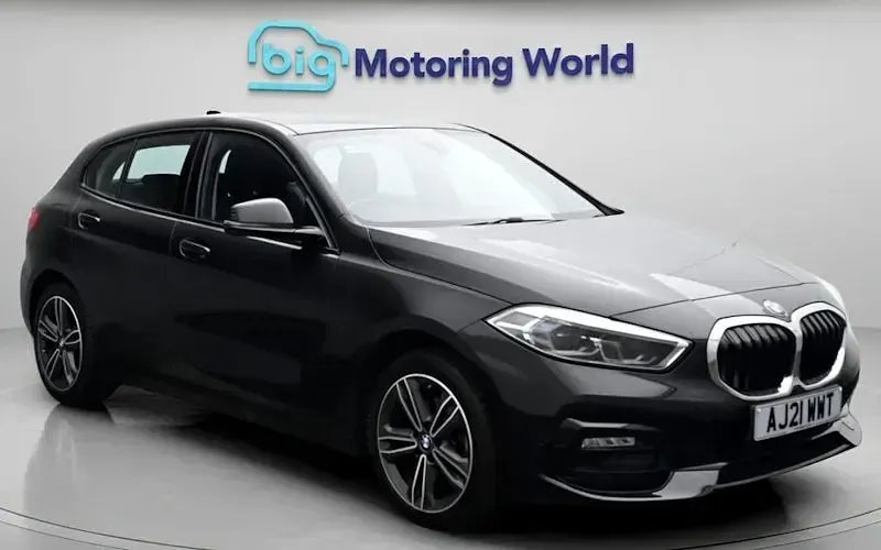 Used BMW 118 Sport Line 150 HP (110 kW) 2021 Hatchback