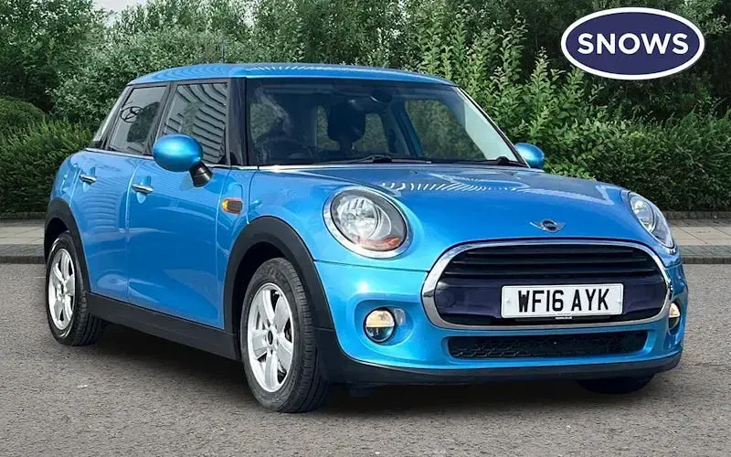 Used Mini Cooper Hatch 136 HP (100 kW) 2016 Hatchback