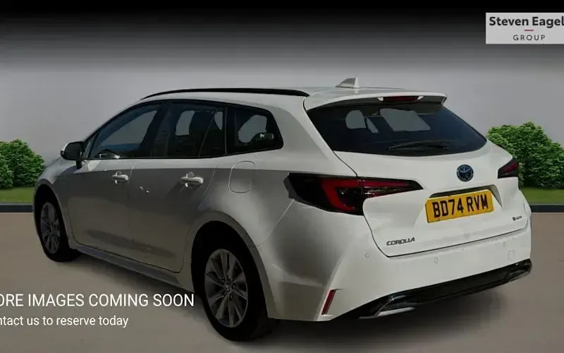 Używany Toyota Corolla 140 KM (102 kW) 2026 Kombi