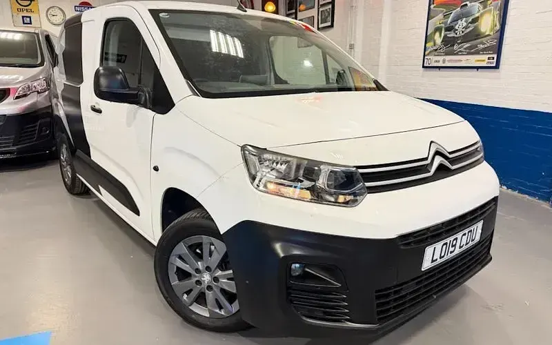 Used Citroën Berlingo 75 HP (55 kW) 2019 MPV