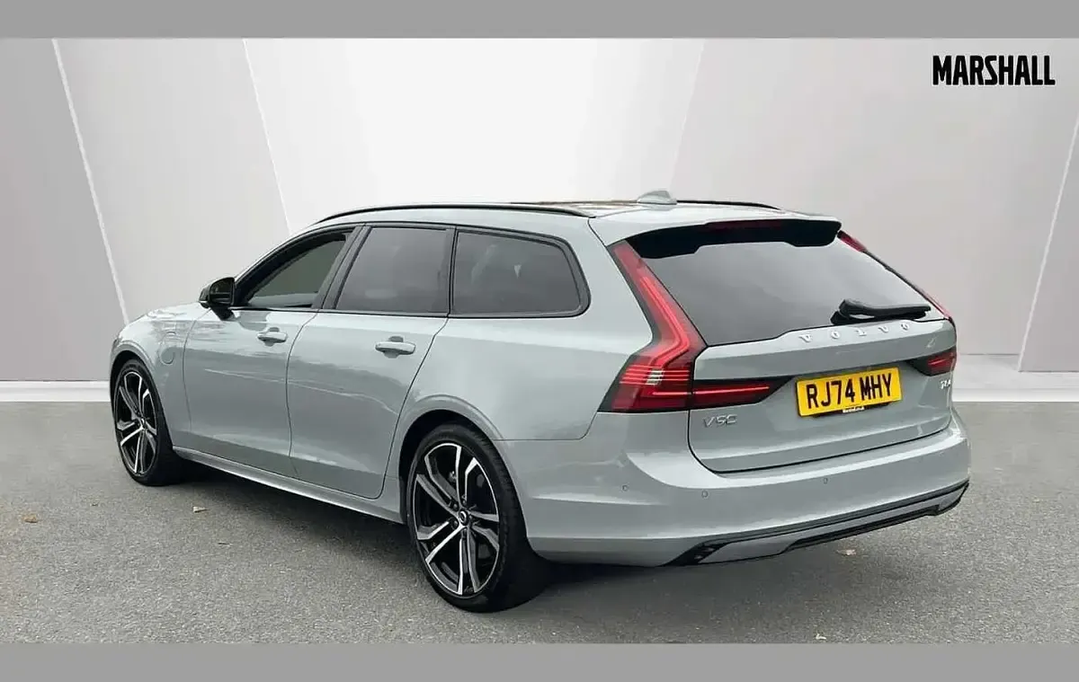 Used Volvo V90 Ultra 455 HP (334 kW) 2024 Grey Estate