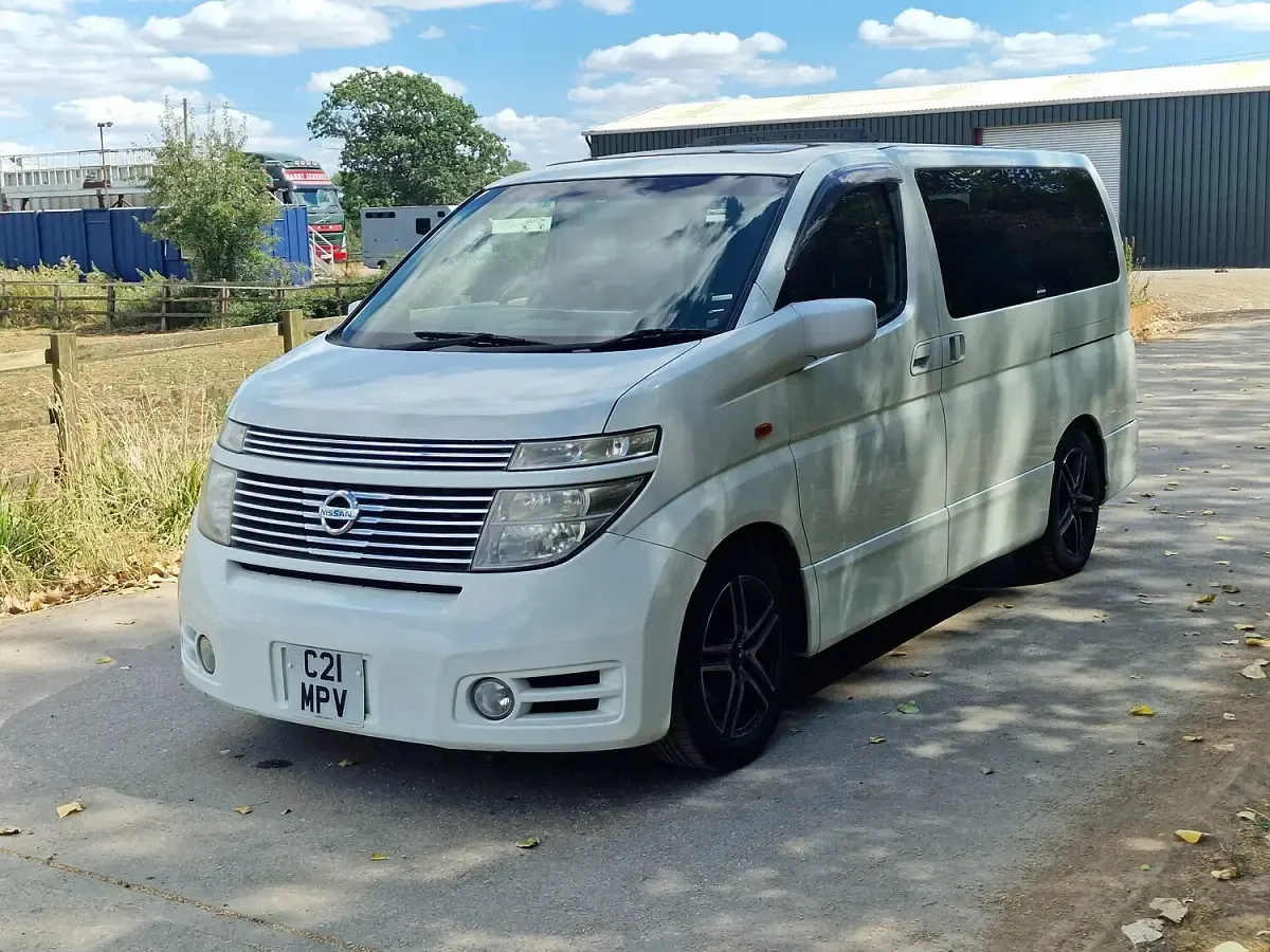 Used Nissan Elgrand 2022 White