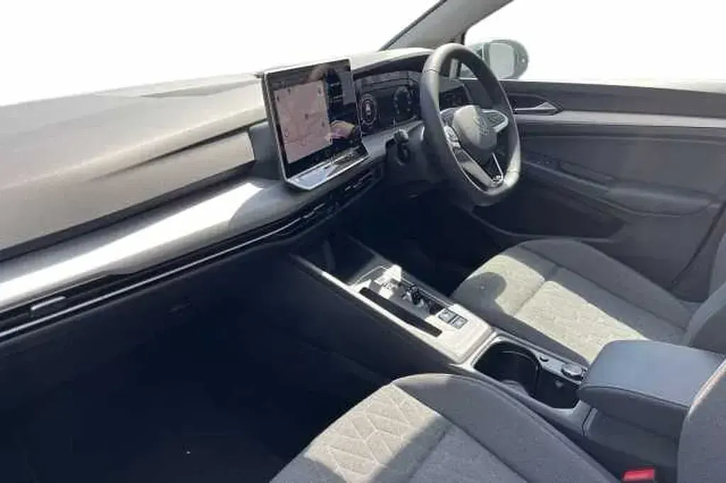 Used VW Golf VIII 150 HP (110 kW) 2026