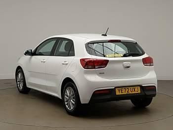 Used Kia Rio 2022 White Hatchback