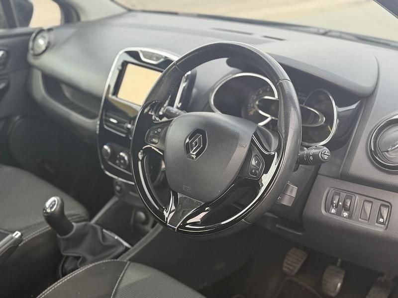 Usado Renault Clio IV Dynamique 2014 Preto Citadino