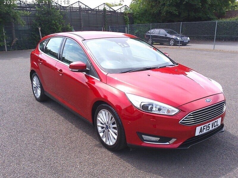 Red Used 2015 Ford Focus Titanium X Hatchback | £6,995 (Fair price) - Image 1/4