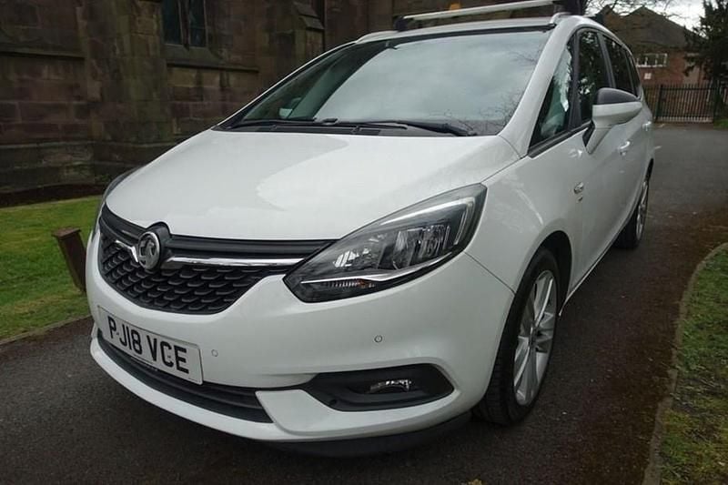 Used Vauxhall Zafira Tourer SRi 140 HP (102 kW) 2018 MPV