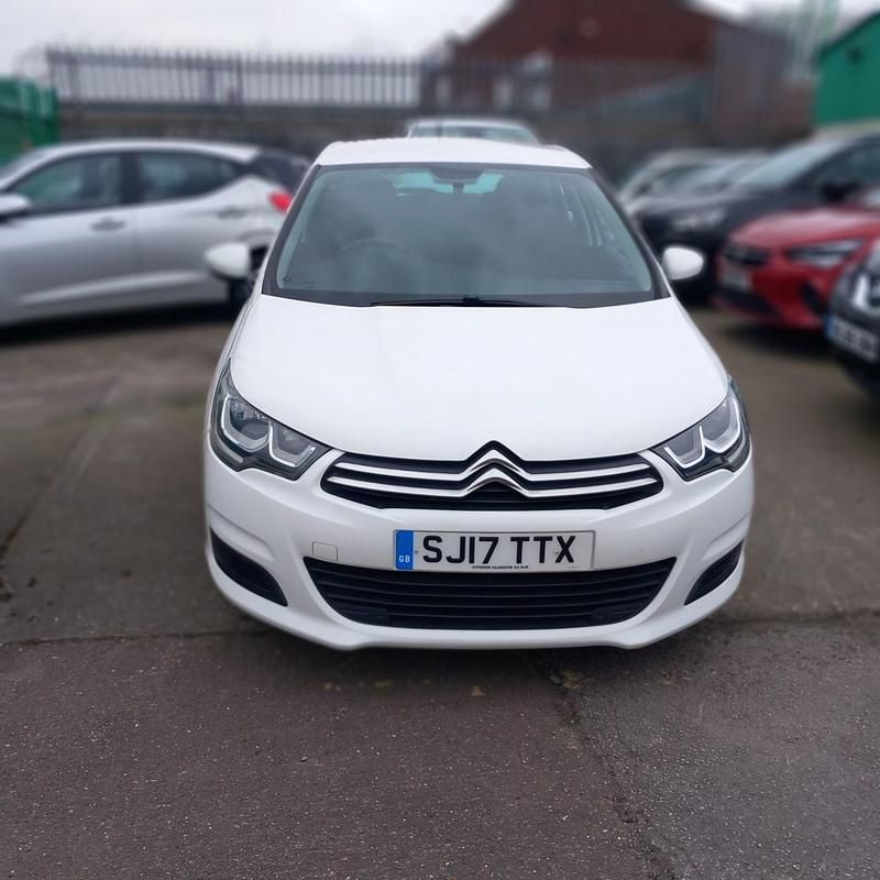 Used Citroën C4 Feel 2017 White Hatchback
