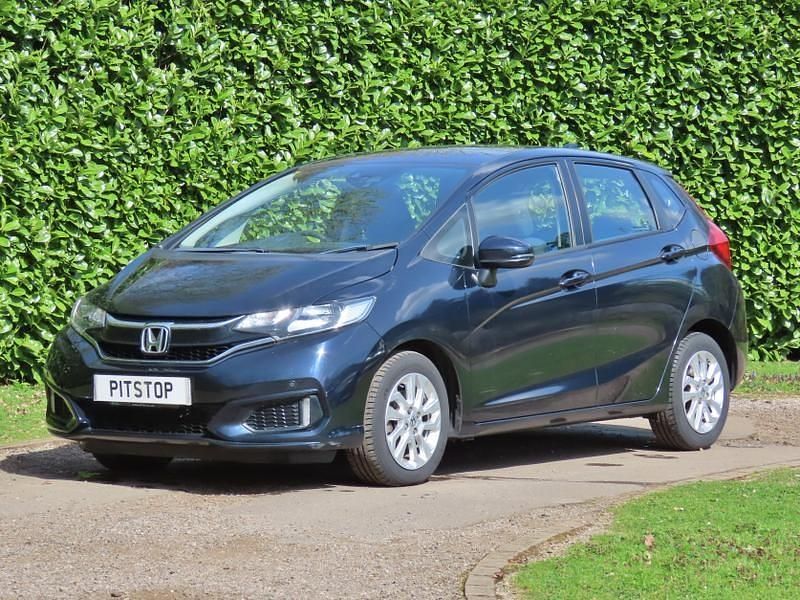 Used Honda Jazz SE 102 HP (75 kW) 2019 Blue Hatchback