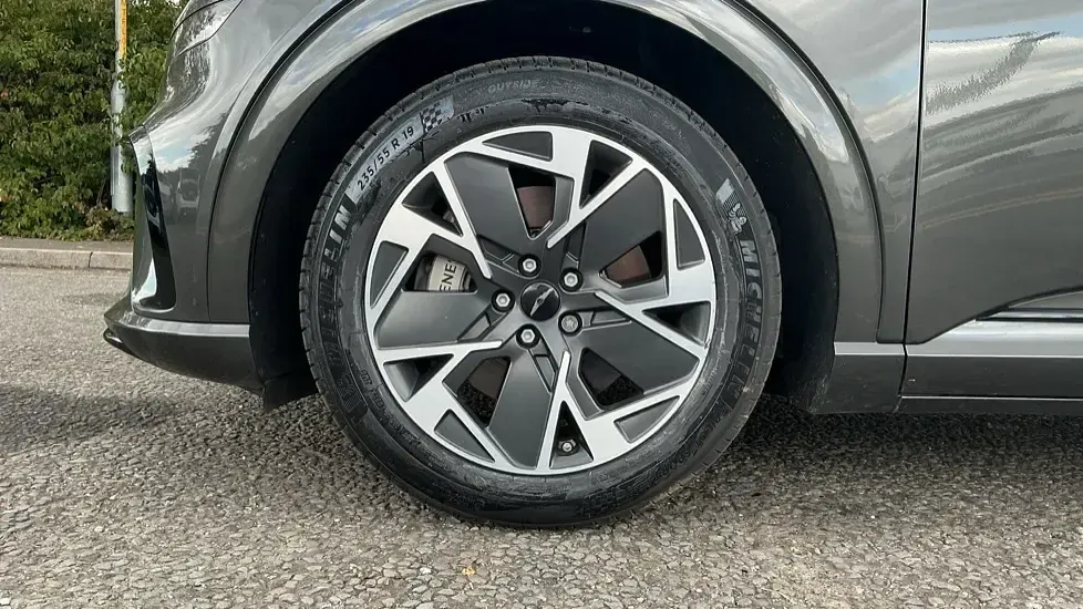 Used Genesis GV60 168 kW (229 HP) 2025 Makalu grey SUV