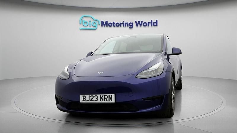 Used Tesla Model Y RWD 219 kW (299 HP) 2023 Blue SUV