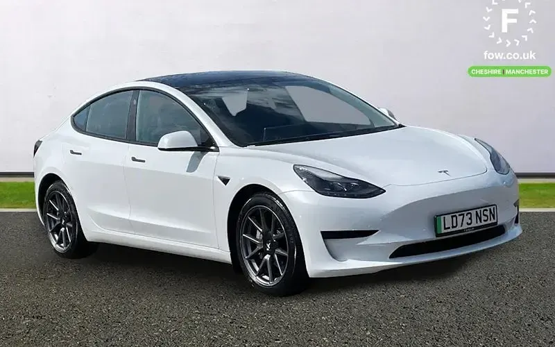 Used Tesla Model 3 Standard Range 180 kW (245 HP) 2023 Sedan