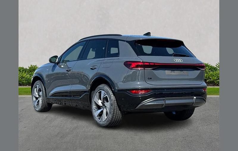 Ny Audi Q6 e-tron S-Line 221 kW (301 HK) 2025 Other SUV