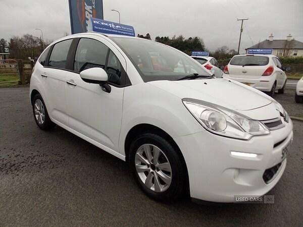 White Used 2013 Citroën C3 VTR Sport Hatchback | £3,695 (A bit pricey) - Image 1/4