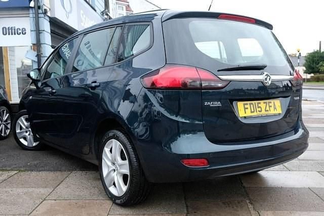 Used Vauxhall Zafira Tourer 138 HP (101 kW) 2015 Green MPV