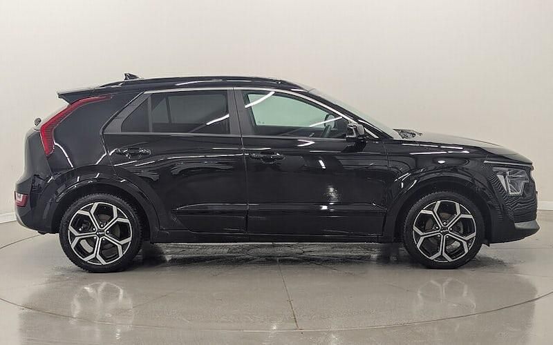 Used Kia Niro 141 HP (103 kW) 2022 Black SUV