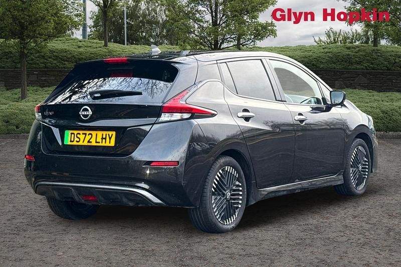 Used Nissan Leaf N-Connecta 110 kW (150 HP) 2022 Black Hatchback