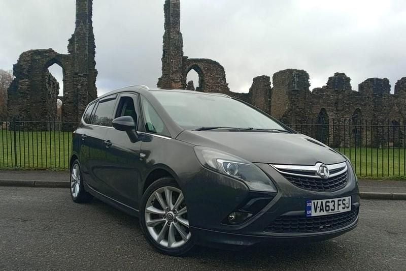 Used Vauxhall Zafira Tourer 165 HP (121 kW) 2014 MPV