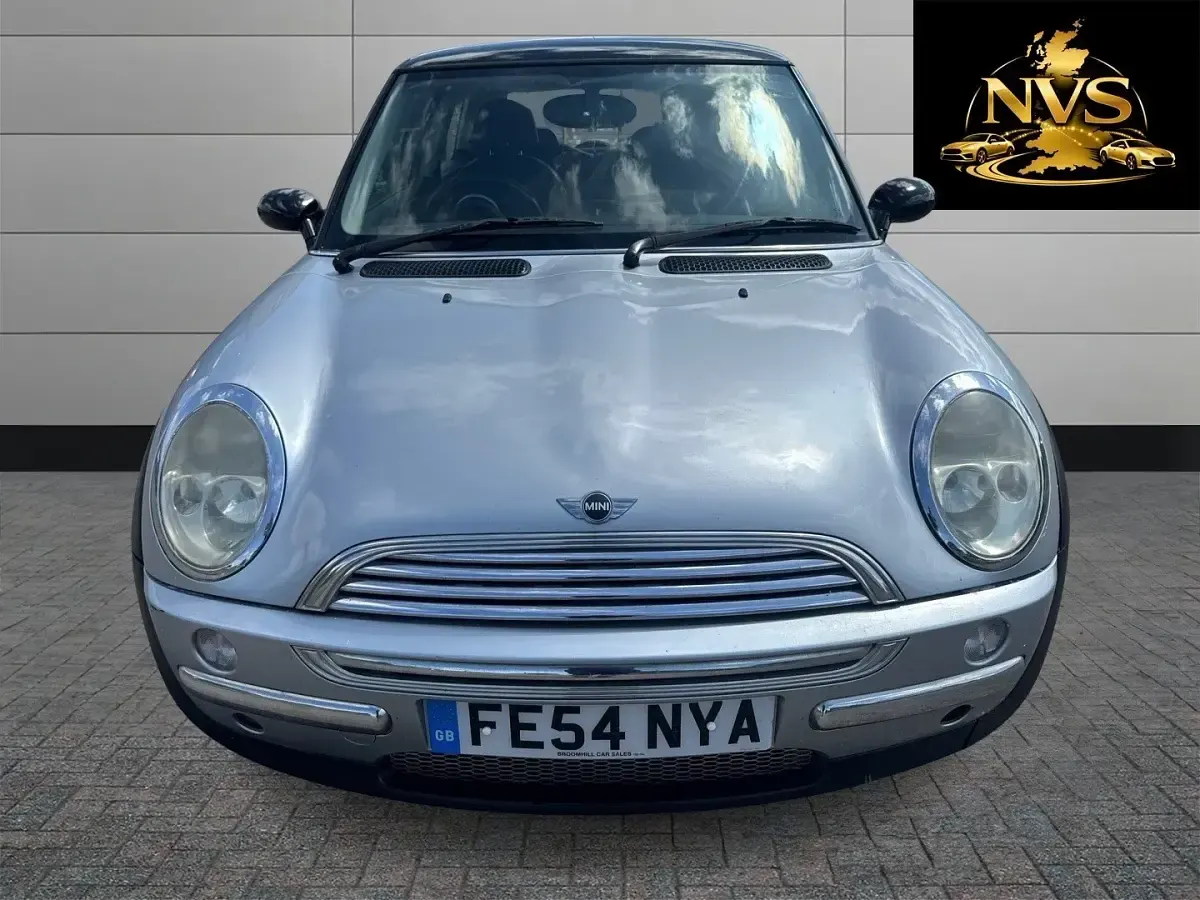 Used Mini Cooper Hatch 2004 Silver Hatchback