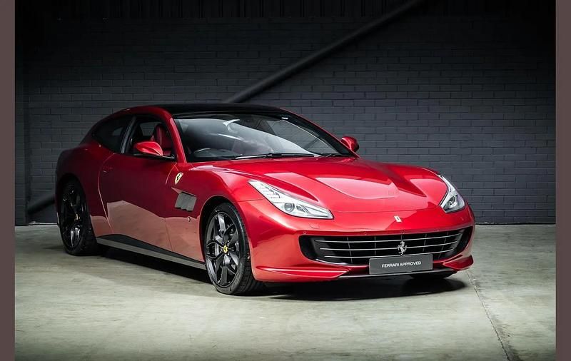 Used Ferrari GTC4Lusso 602 HP (442 kW) 2018 Red Estate