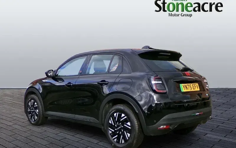 New Fiat 600E Red 114 kW (156 HP) 2025 Hatchback