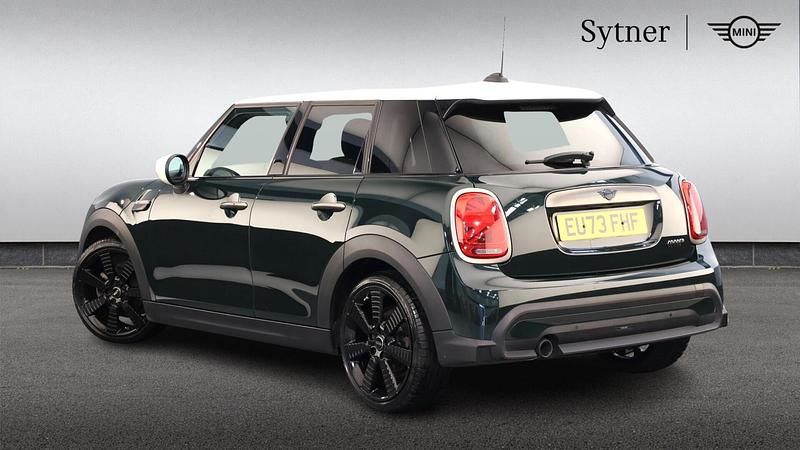Used Mini Cooper Hatch 134 HP (98 kW) 2023 Green Hatchback