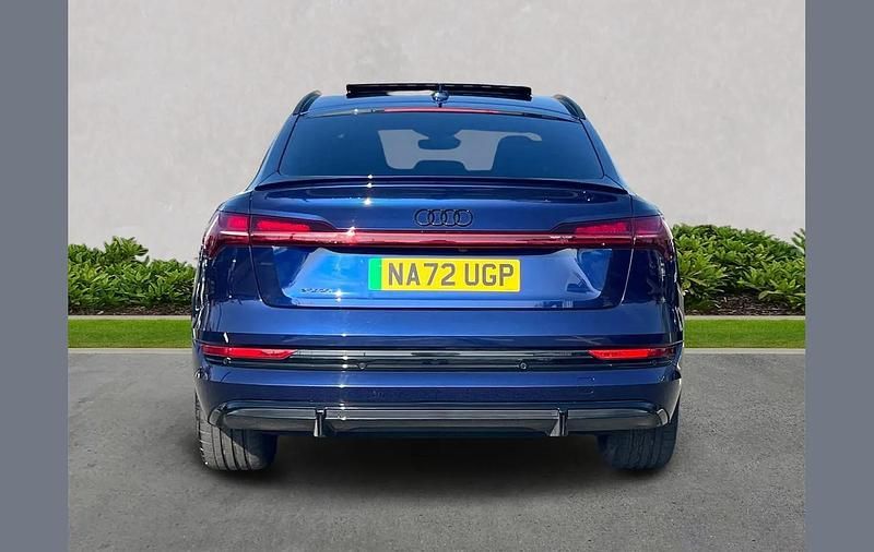 Used Audi e-tron Sportback Advanced 300 kW (408 HP) 2022 Blue SUV