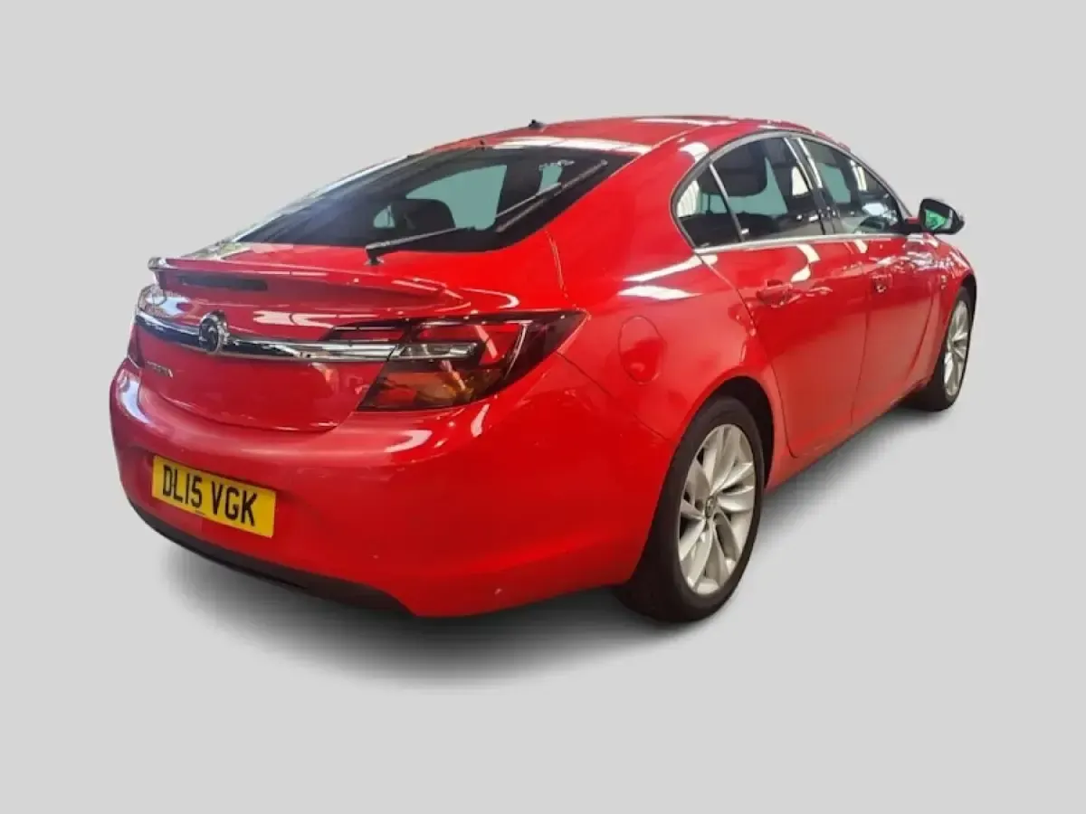 Used Vauxhall Insignia SRi 2015 Red Hatchback