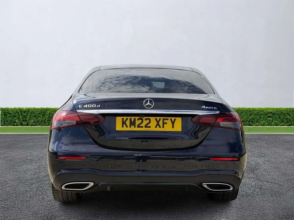 Used Mercedes E400 AMG line 2022 Blue Sedan