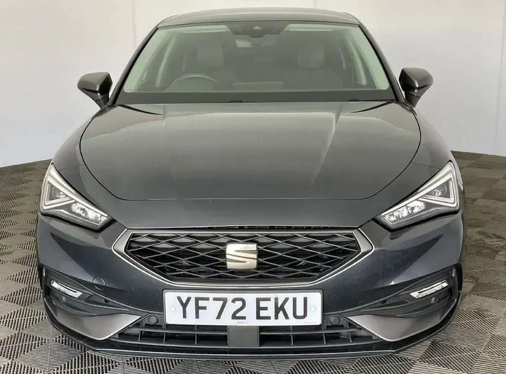 Used Seat Leon FR 130 HP (95 kW) 2022 Grey Hatchback