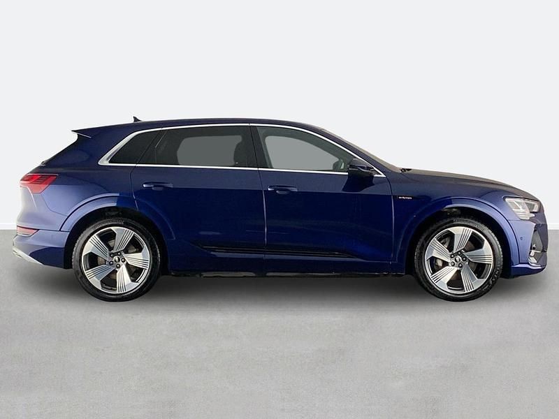 Used Audi e-tron S-Line 300 kW (408 HP) 2022 Blue SUV