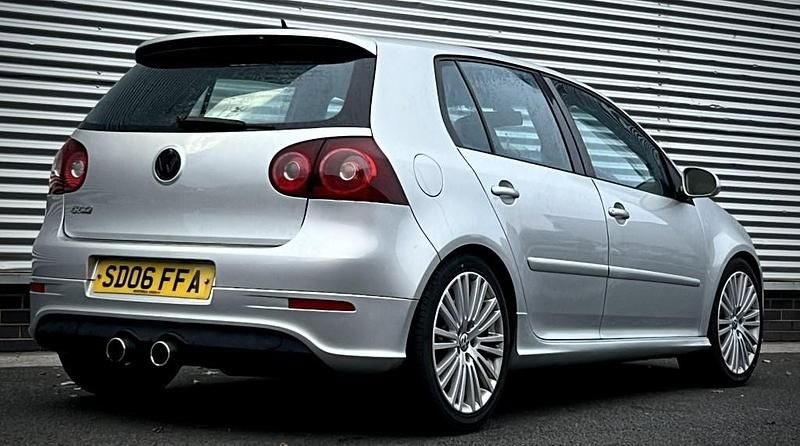 Silver Used 2006 VW Golf V R Hatchback | £6,000 (Fair price) - Image 1/4
