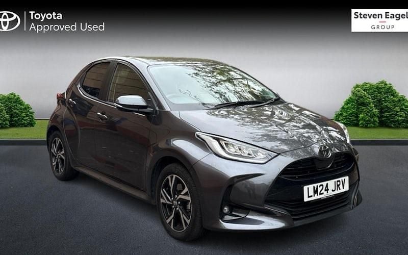 Usata Toyota Yaris Hybrid Design 116 CV (85 kW) 2025 Utilitaria