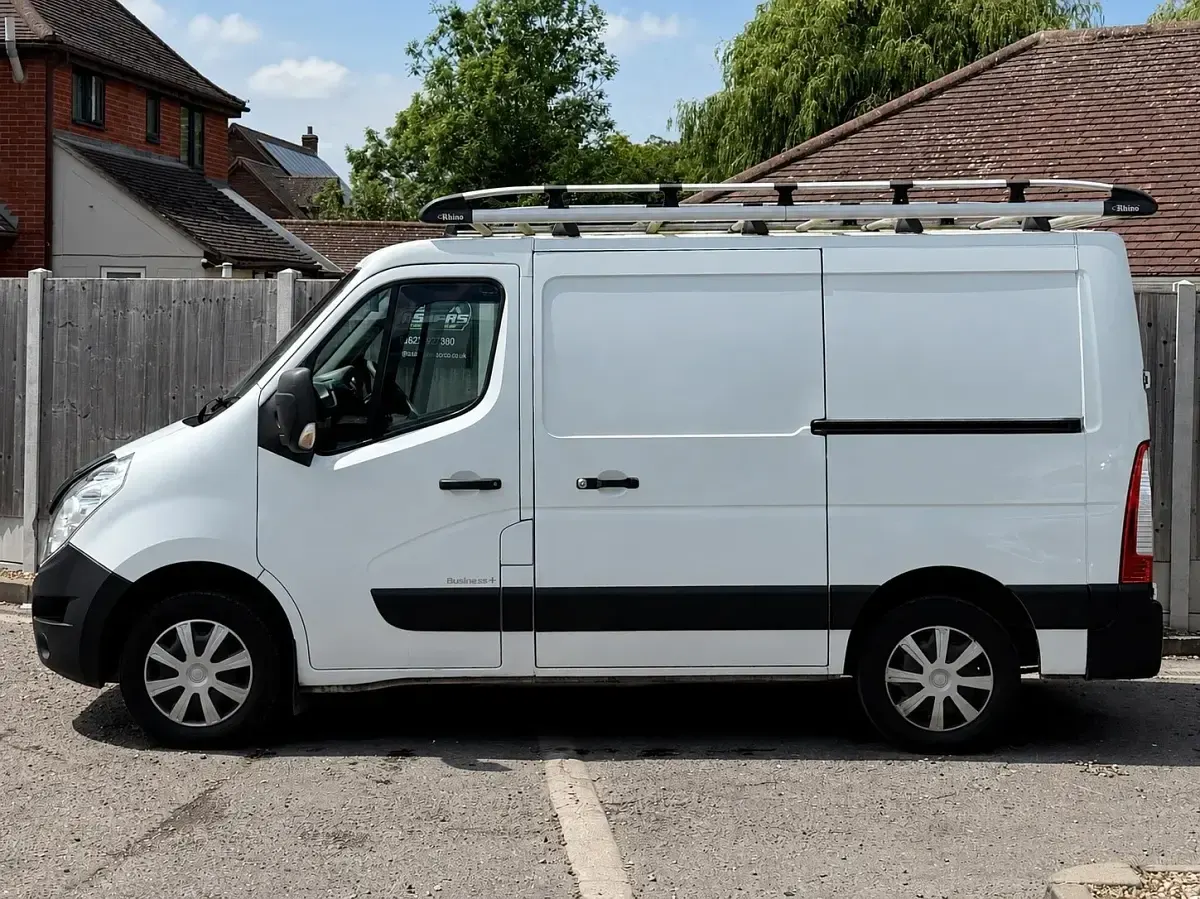 Used Renault Master Business 2018 White Van
