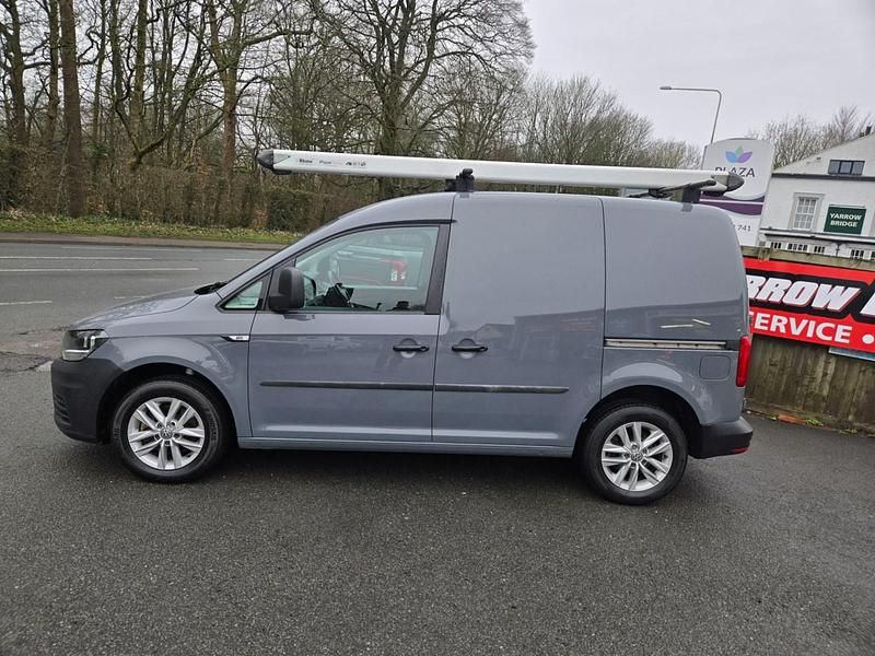 Used VW Caddy Startline 102 HP (75 kW) 2017 Grey MPV