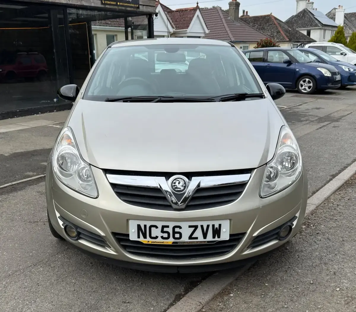 Używany Vauxhall Corsa Design Edition 90 KM (66 kW) 2007 Złoty Hatchback