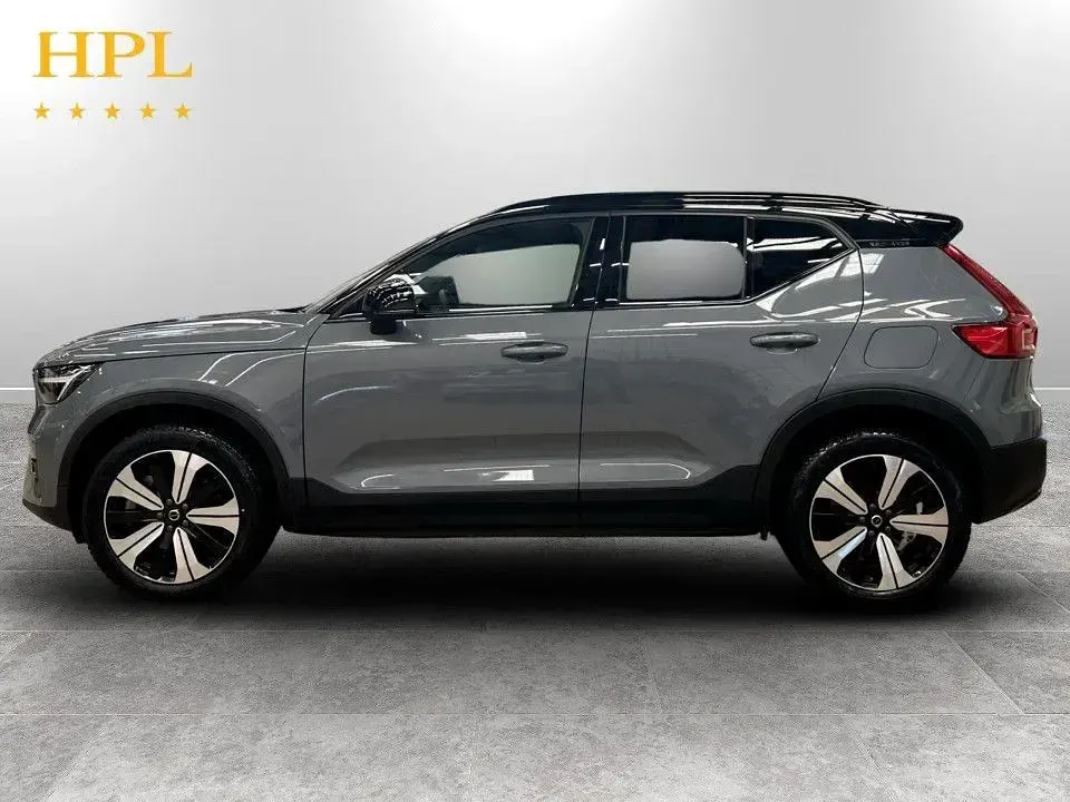 Usado Volvo XC40 Plus 169 kW (231 CV) 2023 Gris SUV