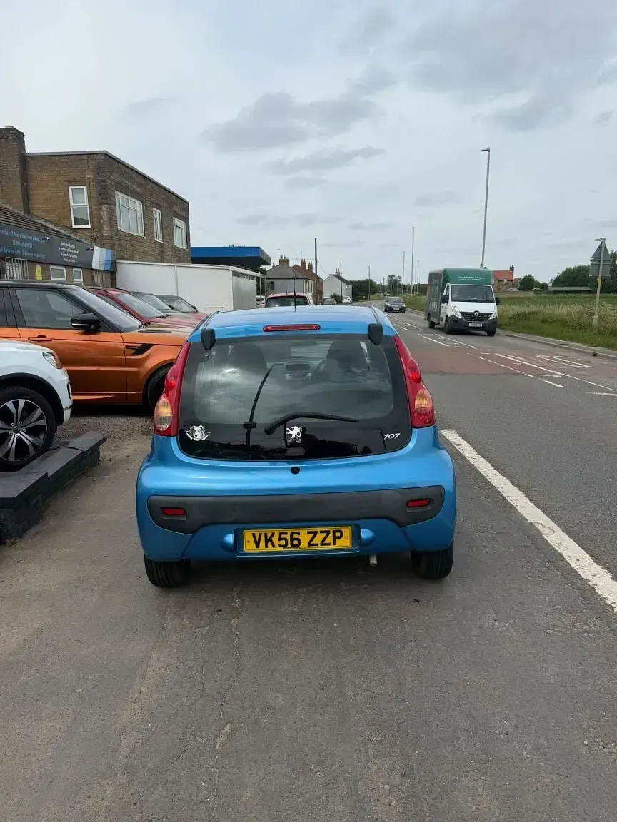 Used Peugeot 107 2006 Blue Hatchback