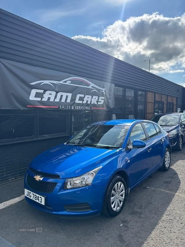 Blue Used 2011 Chevrolet Cruze LS Hatchback | £1,750 (Good price) - Image 1/4