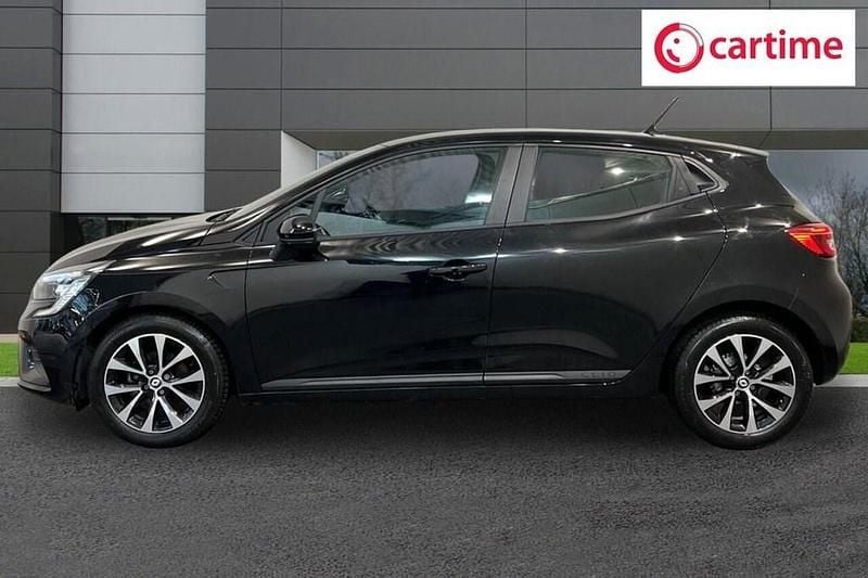 Used Renault Clio V Evolution 90 HP (66 kW) 2023 Black Hatchback