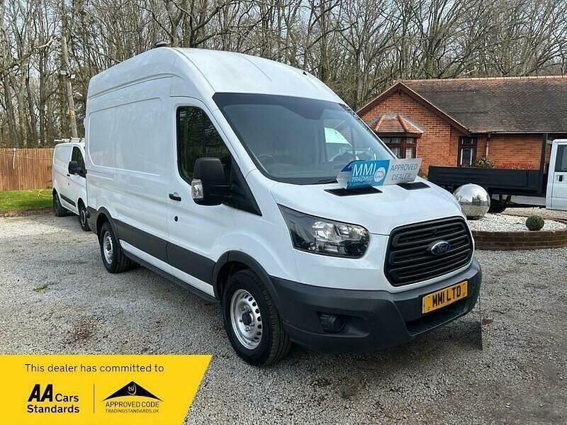 Usado Ford Transit 130 HP (95 kW) 2018 Branco Van
