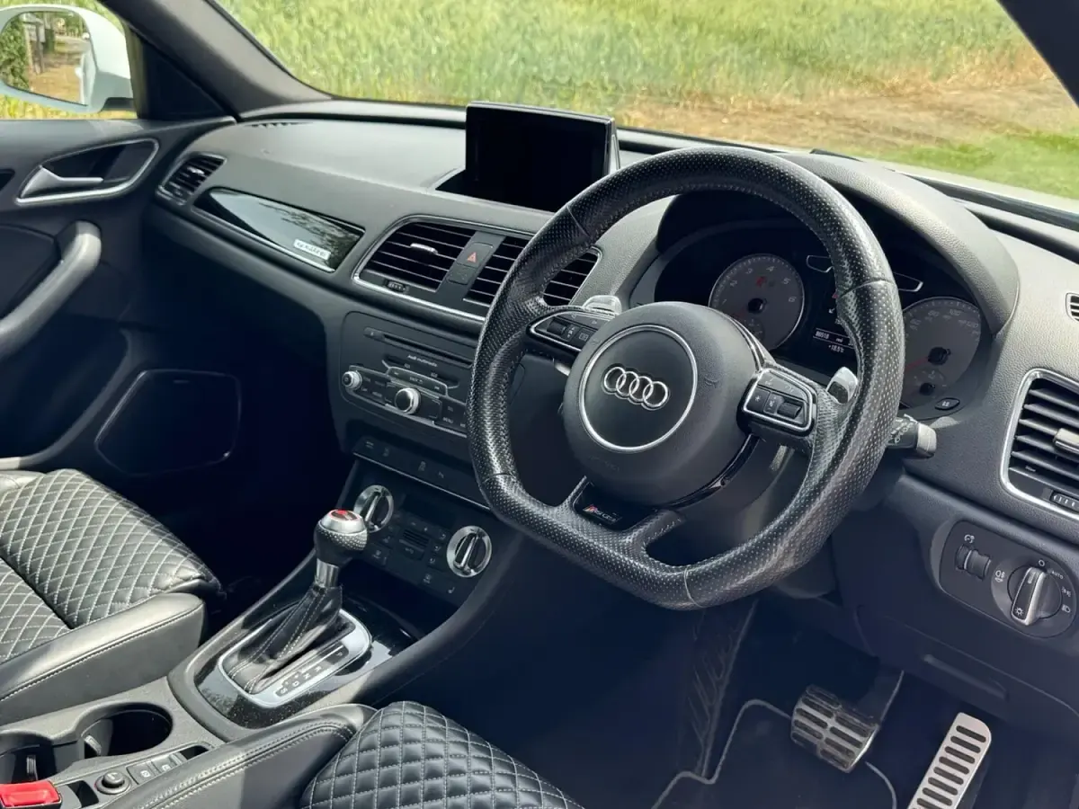 Used Audi RS Q3 Exclusive 310 HP (228 kW) 2014 White SUV