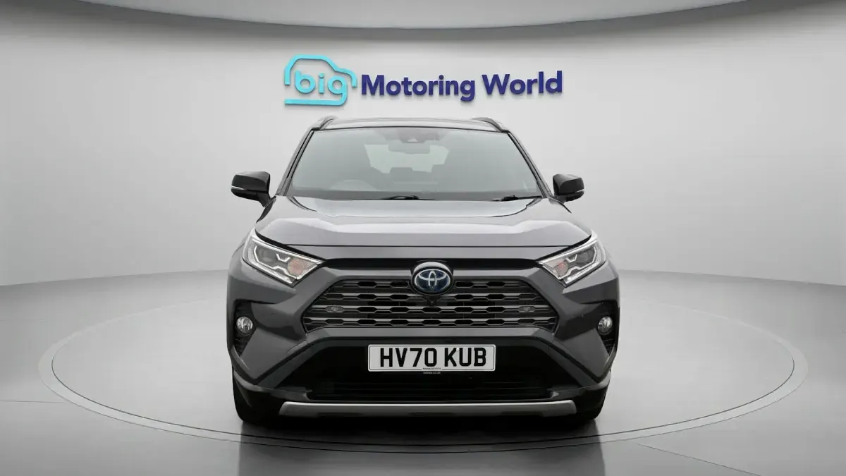 Used Toyota RAV4 Hybrid 219 HP (161 kW) 2020 SUV