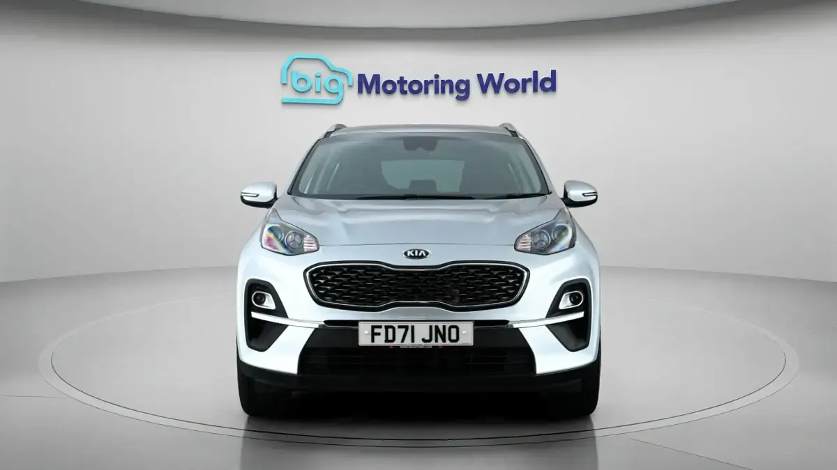 Gebraucht Kia Sportage 136 PS (100 kW) 2022 Silber SUV