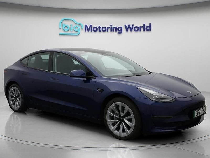 Blue Used 2021 Tesla Model 3 Long Range AWD Sedan | £17,100 (Fair price) - Image 1/4