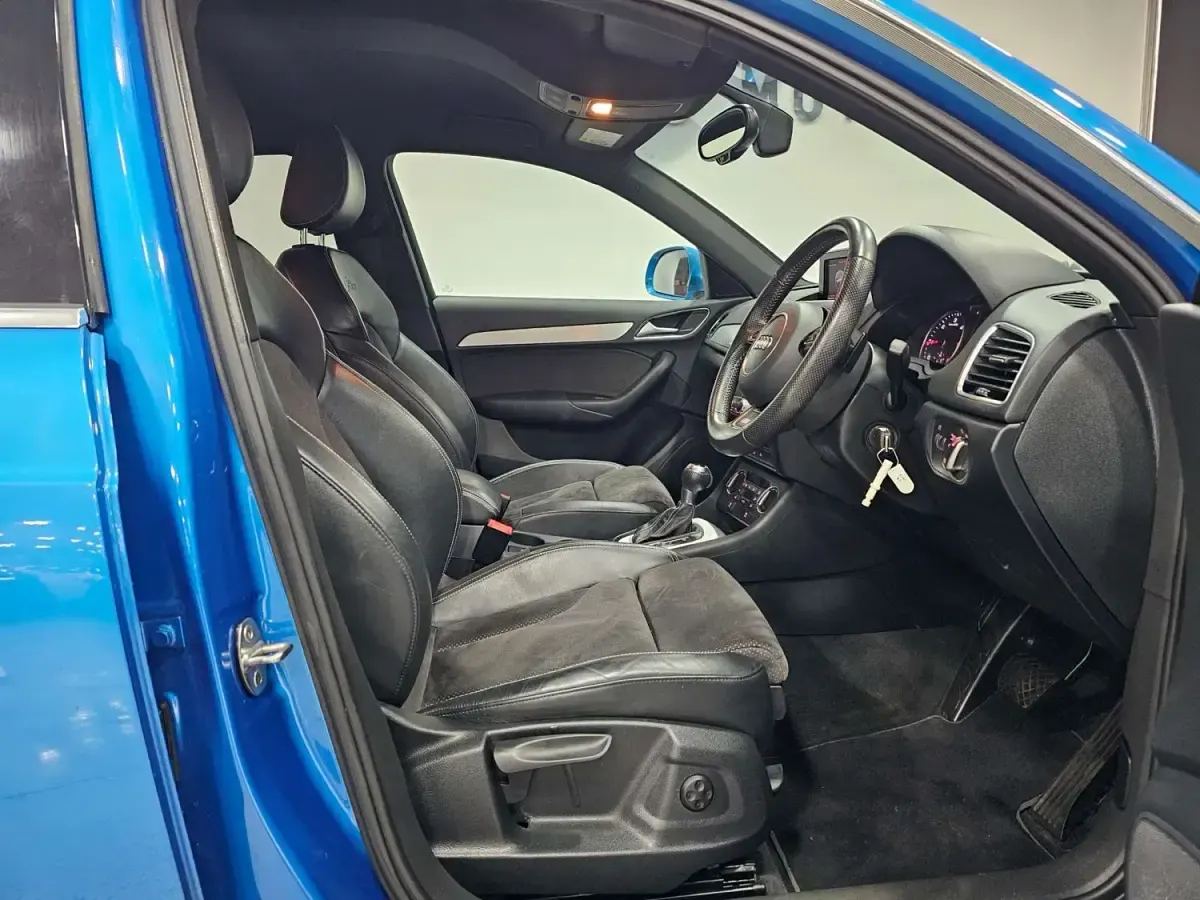 Usado Audi Q3 S-line plus 184 HP (135 kW) 2015 Azul SUV
