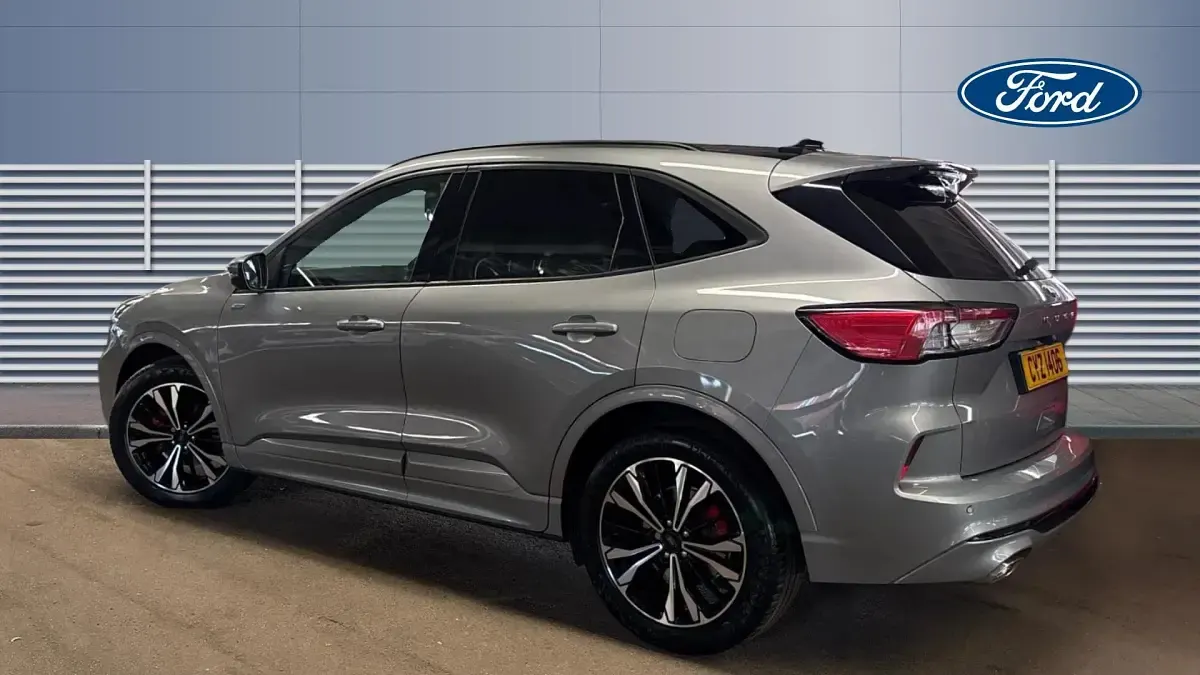 Used Ford Kuga ST-Line X 225 HP (165 kW) 2023 Silver SUV